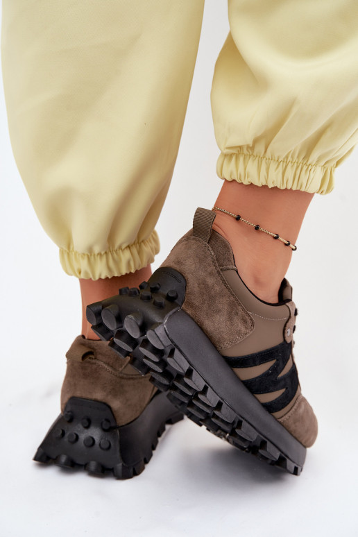 Faux-Suede Sneaker mit Plattform Vinceza 41520 khaki