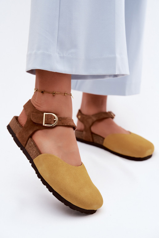 Haut INildledersandalen für DamenZakrytymi Palcami Es mussciejka H7365-07 gelbe Farbe