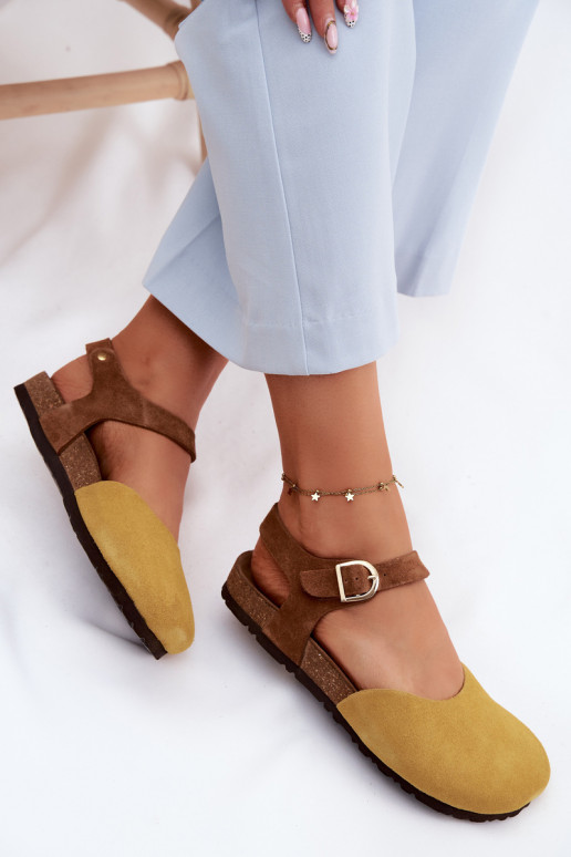 Haut INildledersandalen für DamenZakrytymi Palcami Es mussciejka H7365-07 gelbe Farbe