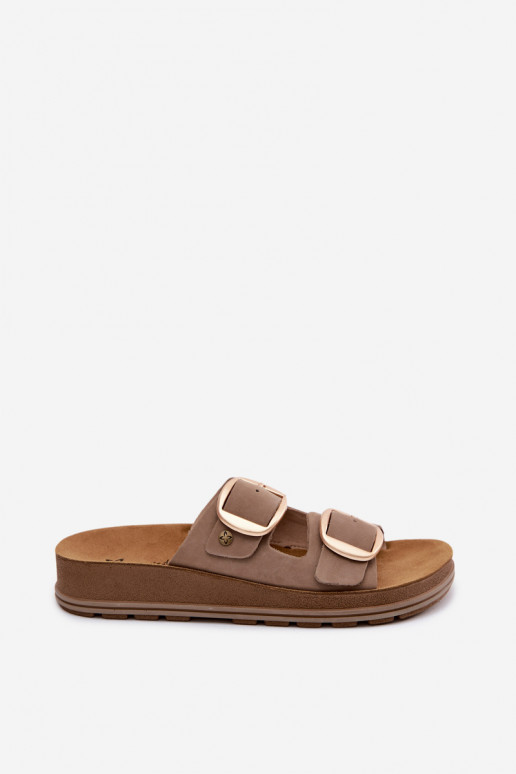 Lederne Slipper mit Schnallen in Sandfarbe