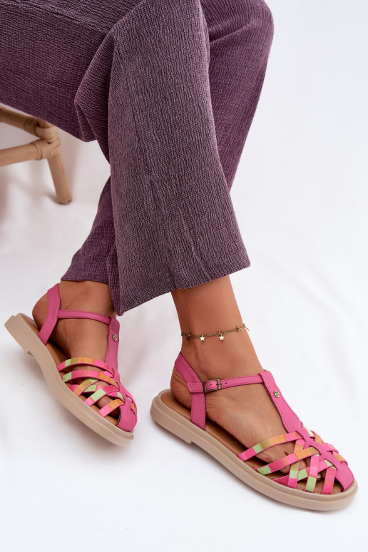 Lederne flache Sandalen für Frauen mit Riemen in Rosa