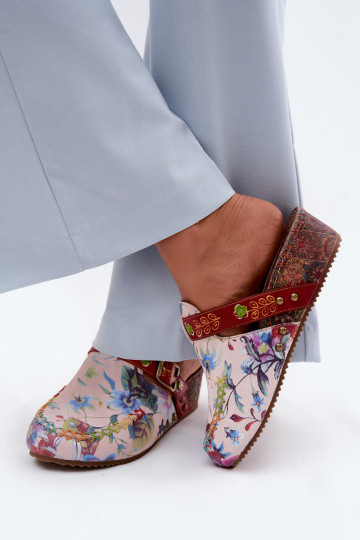 Lederne Damen-Slipper mit Plattform und Blumen in verschiedenen Farben 2