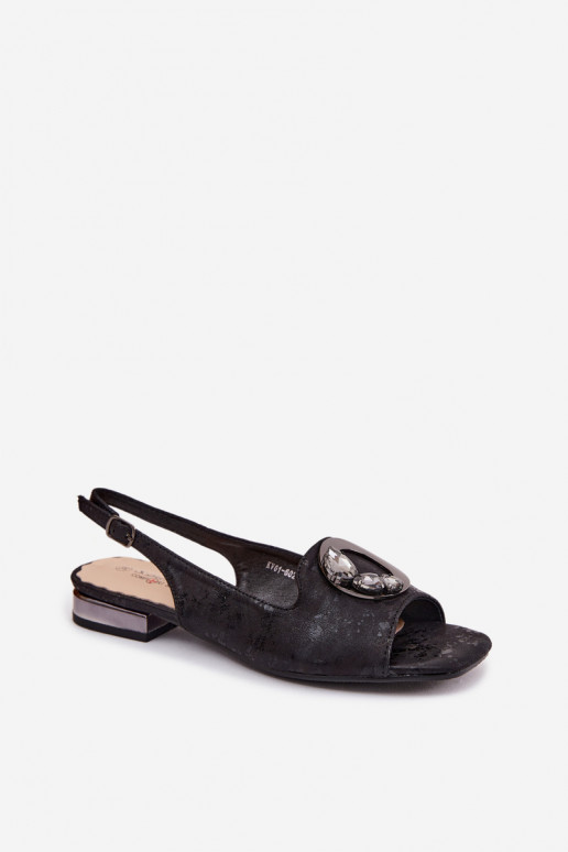 Flache Sandalen für Frauen mit Ornamenten in Schwarz