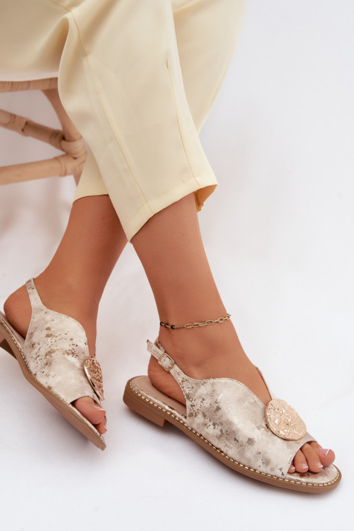 Damensandalen mit breiten Absätzen mit Ornamenten S.Barski KV61-6035 goldene Farbe