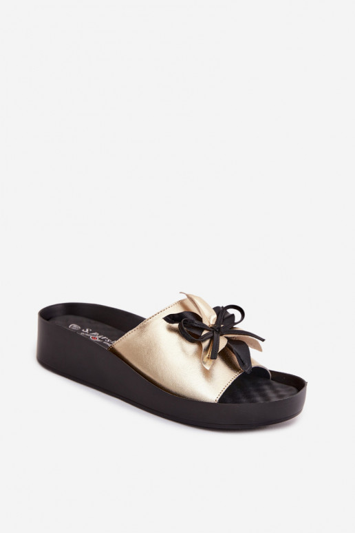 Lederpantoletten mit Ornamenten S.Barski KV61-6044 gold