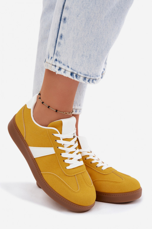 Sneaker mit Kunstveloursleder-Imitation in Gelb Calira