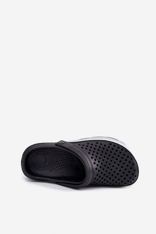 Leichte Herren schwarze Slipper Tai Turiravena