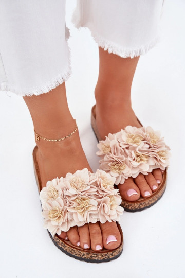 Damenhausschuhe Auf einer Korksohle Mit Dekorationeni mit floralen Motivenkami Beige Seleneza 2