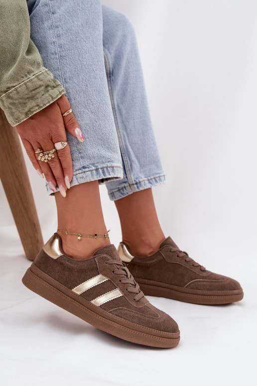 Sneakers Stilvollllschuhe Feminin aus INildleder mit einer Plattform braune Farbe Sylviona