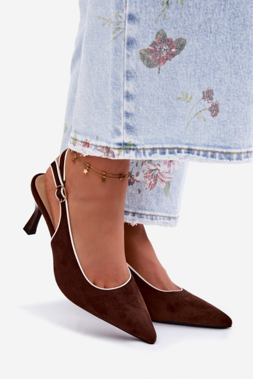 Damensandalen mit dünnen AbsätzenLamóZuką CzekoladoZue Relmira