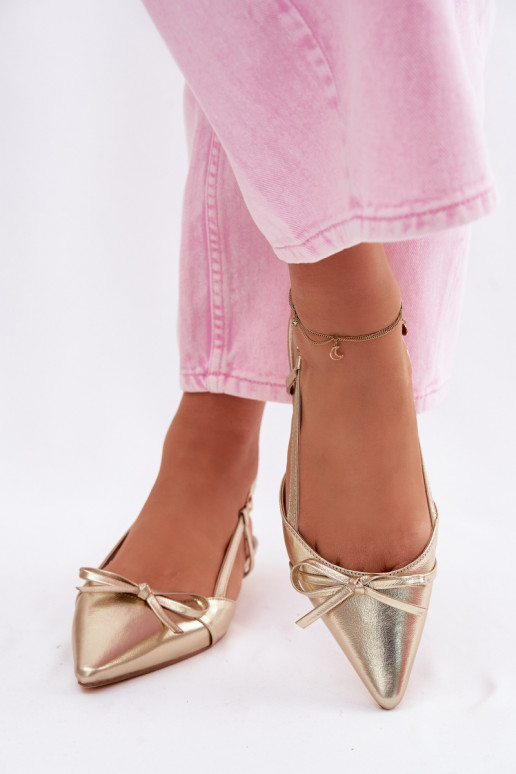 DamensandalenImitacji Skóry Auf niedrigem Absatz goldene Farbe Jelmera