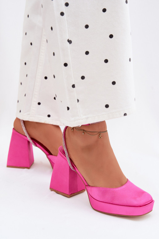 Damensandalen Auf massiven Absätzen Typu Słupek Pasek mit blitzenden Augen pinke Farbe Seraphina