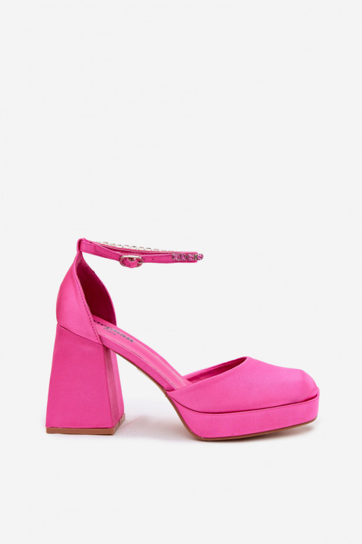 Rosa Sandalen mit Absatz und Satin-Finish Calistae