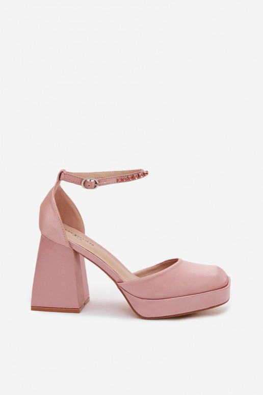 Champagnerne Sandalen mit Absatz und Satin-Finish Calistae