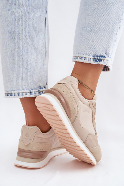 Sandfarbene Damen-Sneaker aus Wildleder McArthur MA2512IN
