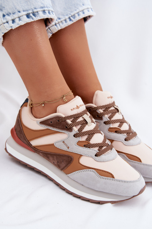Braune Damen-Sneaker aus Wildleder McArthur MA253IN