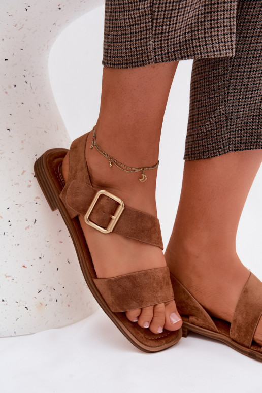 Damensandalen mit breiten Absätzen mit goldenen Schnallen braune Farbe Verissea