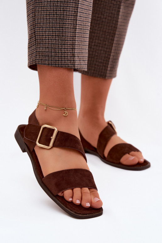 Schokoladenfarbene Damensandalen mit breiten Absätzen und goldenen Schnallen Verissea