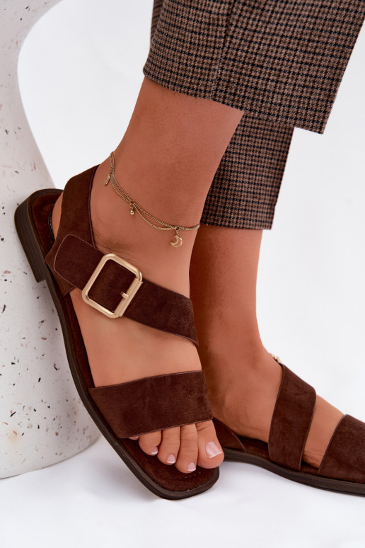 Damensandalen mit breiten Absätzen mit goldenen Schnallen CzekoladoZue Verissea