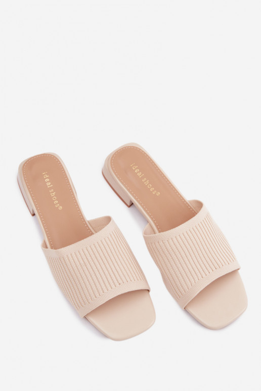 Elfenbeinfarbene Damenschuhe mit breiten Absätzen Belissea