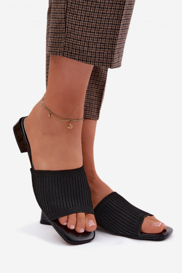  Damenhausschuhe mit breiten Absätzen schZuarze Farbe Belissea