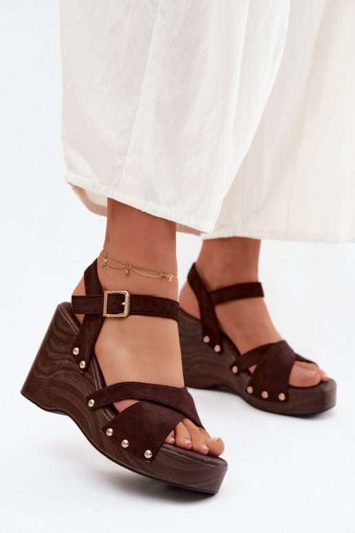 Damen-Plateausandalen in Gold mit Nieten Ze Velvra