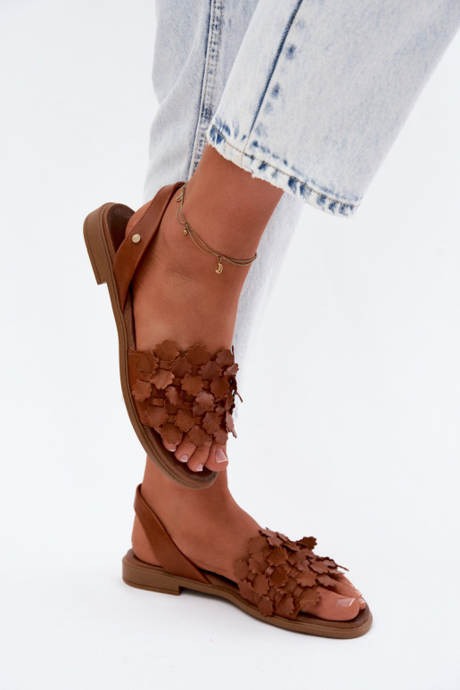 Damensandalen mit breiten Absätzen Zazoo 40468 braune Farbe