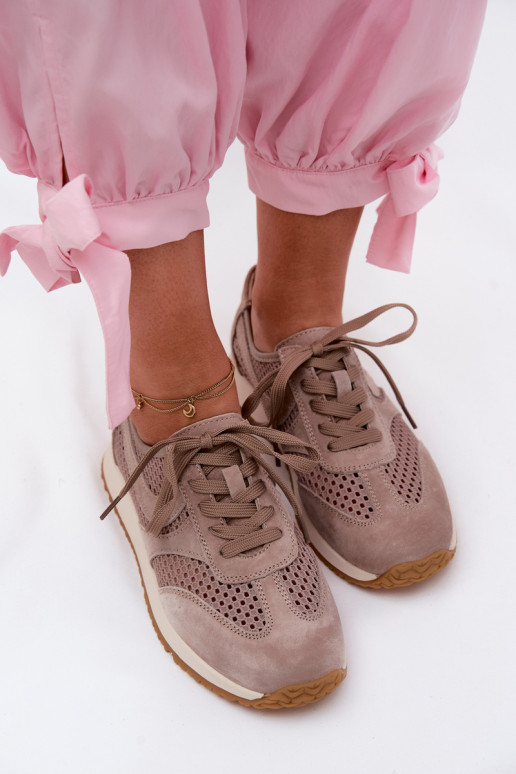 Sportschuhe mit Durchbrüchen aus Kunstwildleder in sandfarbener Gelina