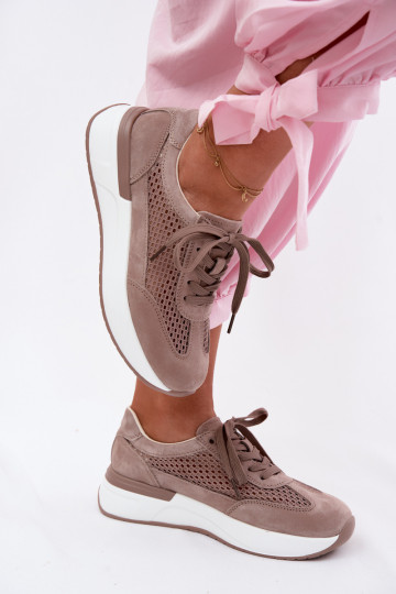 Sportschuhe aus Kunstwildleder auf Plattform in sandfarbener Norisa