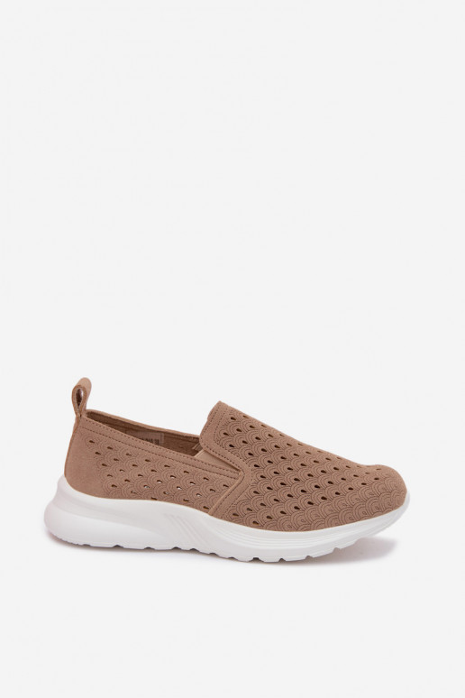 Slipper Schuhe mit Durchbrüchen aus Kunstwildleder in sandfarbener Geressa