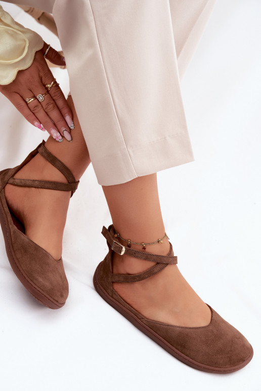 Faux-Suede Damen Ballerinas mit Riemchen in brauner Ausführung Zazoo 320