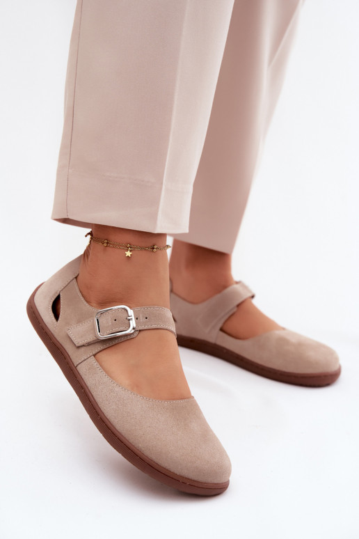Faux-Suede Ballerinas mit Riemchen in sandfarbener Ausführung Zazoo N1319