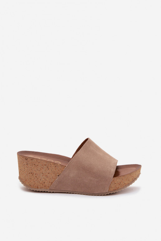 Faux-Suede Damen Hausschuhe auf Korksohle in sandfarbener Ausführung Zazoo 40311