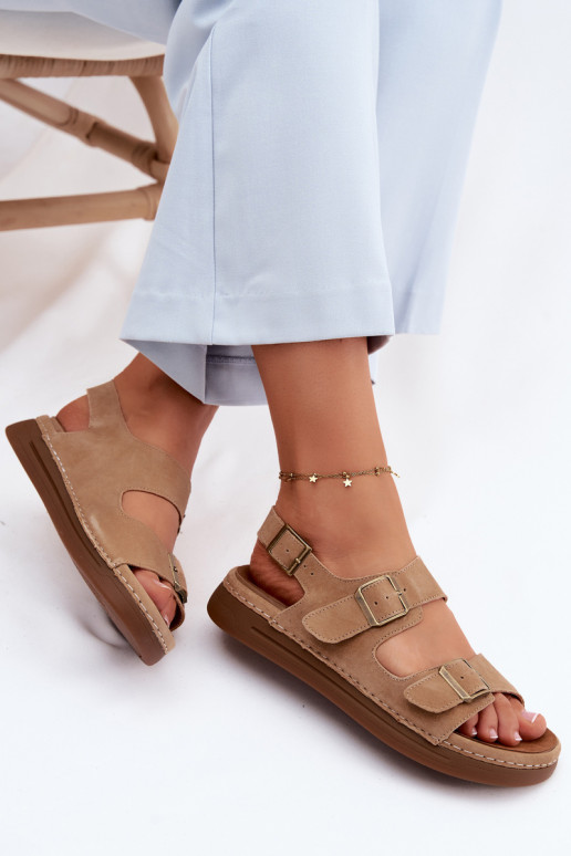 Faux-Suede Damen Sandalen mit Schnallen in brauner Ausführung Vinceza 79620