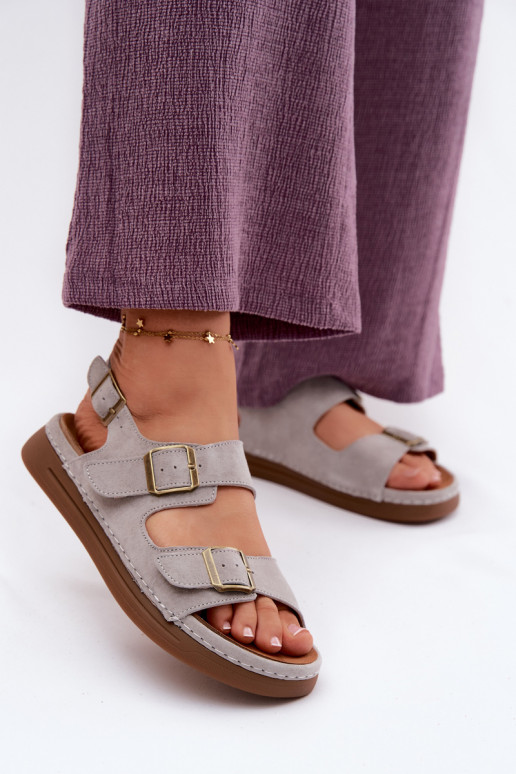 Graue Kunstveloursleder Damen-Sandalen mit Schnallen Vinceza 79620