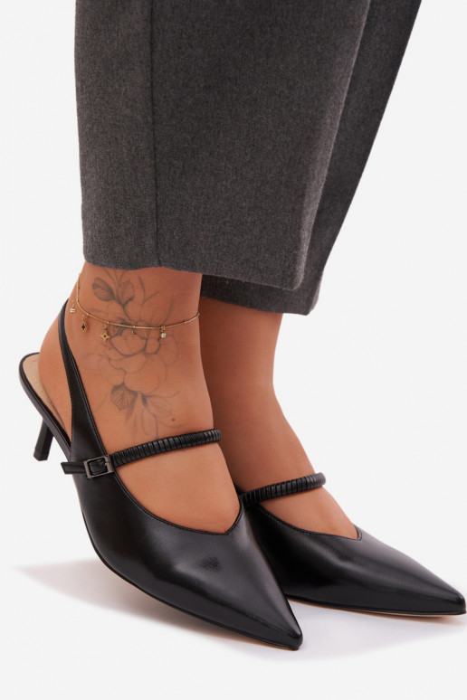 Schwarze hohe Sandalen mit Riemen D&A