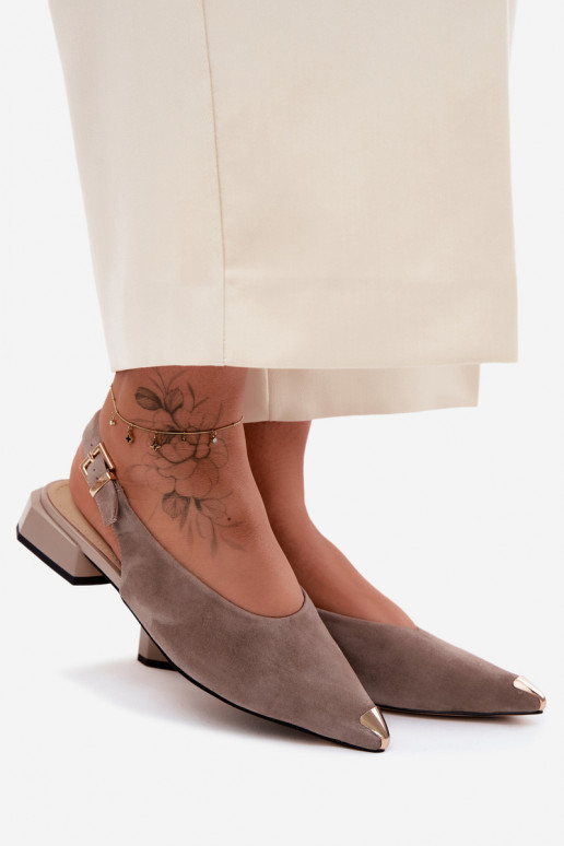 Damen Wildleder-Sandalen auf niedrigem Absatz D&A CR61-3050 sand