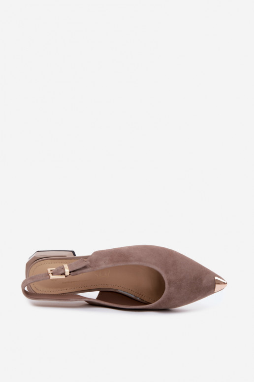 Damen Wildleder-Sandalen auf niedrigem Absatz D&A CR61-3050 sand