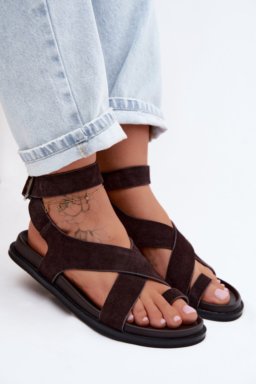Flache Sandalen aus natürlichem Wildleder D&A CR61-3049 schokoladenbraun