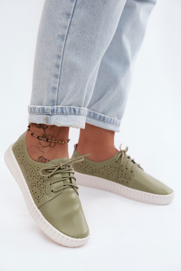 Schuhe mit Spitzen-Elementen in grünem Pearla 2