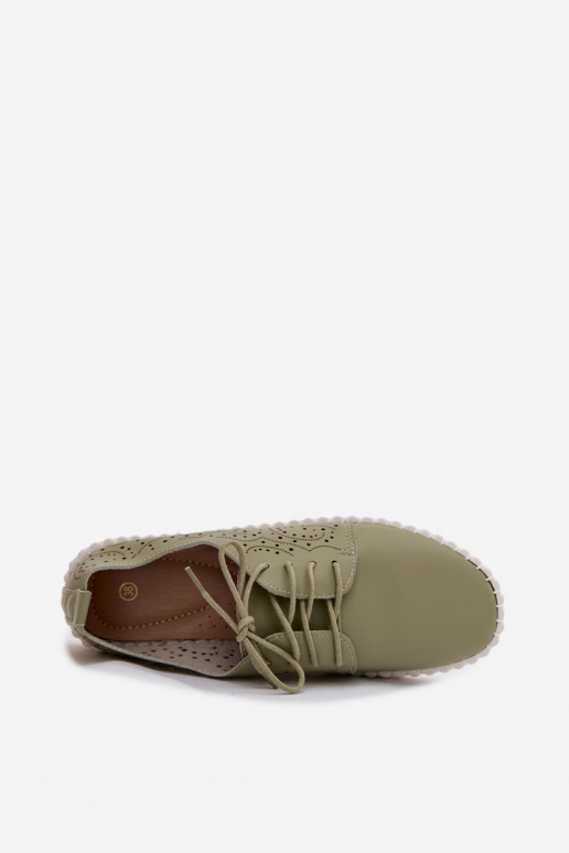 Schuhe mit Spitzen-Elementen in grünem Pearla