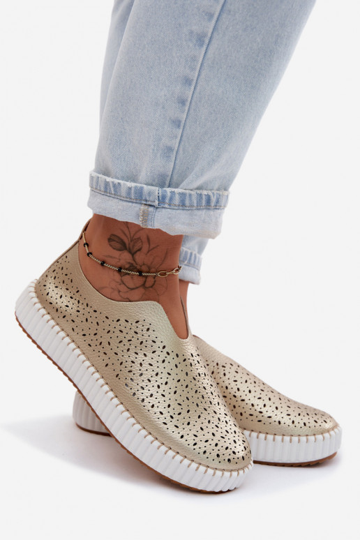 Slipper-Schuhe mit Spitzen-Elementen und Plattform in goldfarbenem Glamma
