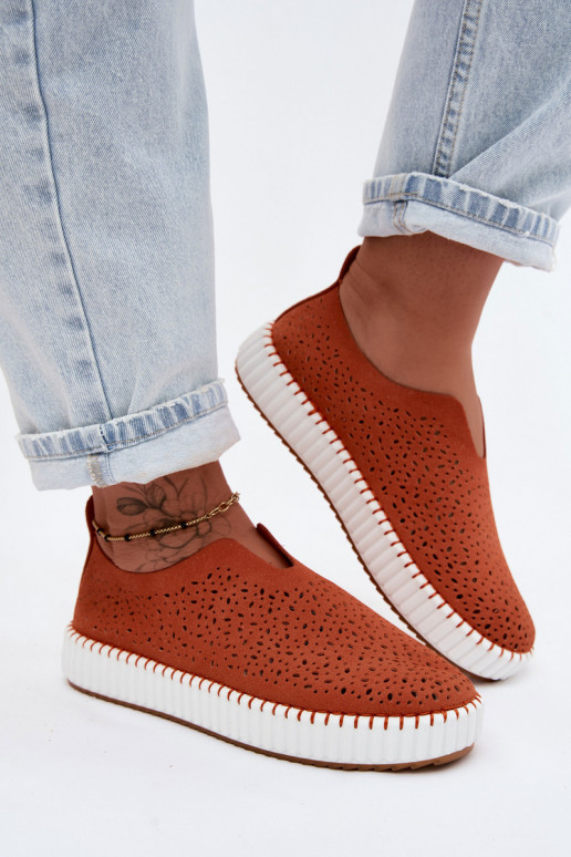 mit durchbrochenen Elementen Ein überzeugendes Stilvollll Schuhe mit einer Plattform orange Farbe Glamma