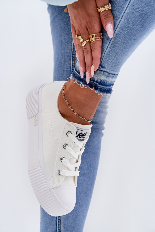 Bequeme Schuhe mit Plattform in Weiß