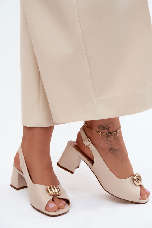 Damensandalen Ze goldene Farbem Detalem Obcas Słupek Sergio Leone SK159 Beige