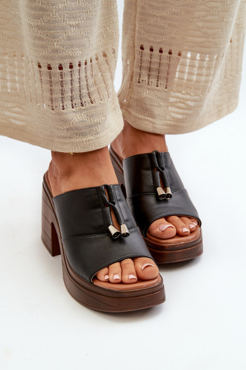 Damen Slipper aus Kunstleder mit Plattform in schwarzer Farbe Dafira 2