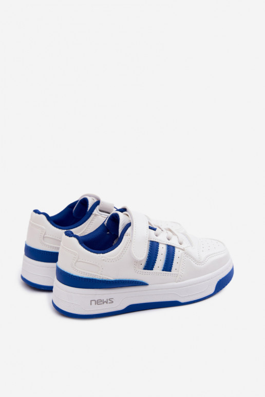 Sneakers Stilvollllschuhe Kindisch mit Klebeverschlüssen INeiß-blaue Farbe Neressa
