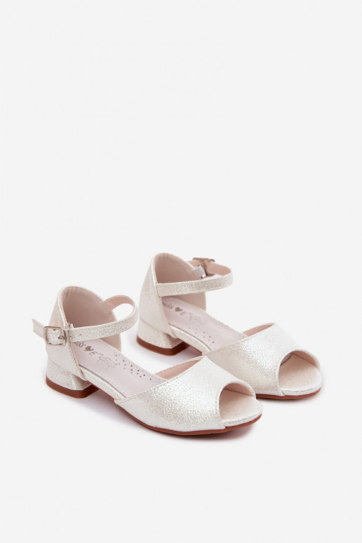 Glänzende Sandalen Kindisch Zueiße Farbe Pebble