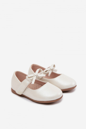 Kinder-Ballerinas mit Klettverschlüssen und Schleifen in Elfenbein Drippy