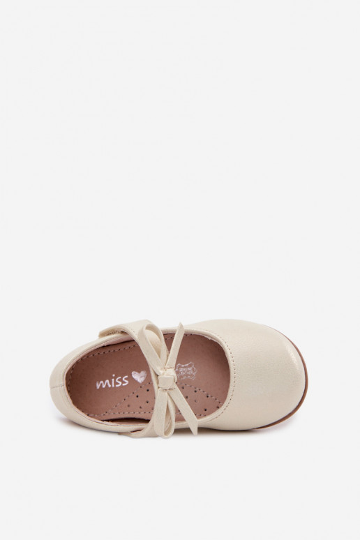 Kinder-Ballerinas mit Klettverschlüssen und Schleifen in Sandfarbe Drippy